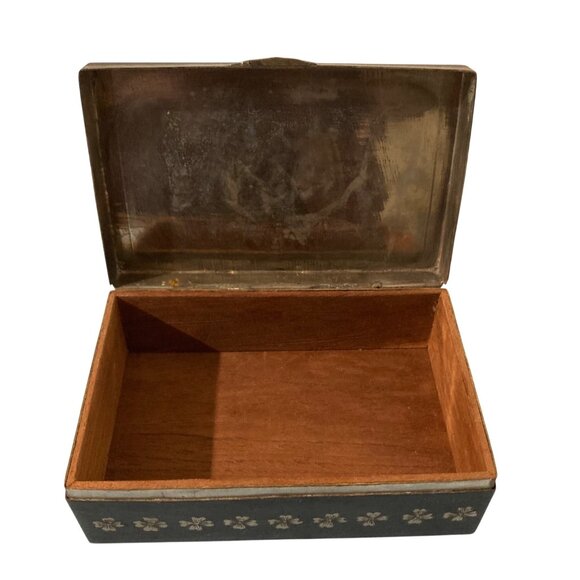 Vintage Black Etched Tin And Wood Jewelry Box With Floral Design And Hinged Lid - Picture 7 of 10